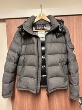 Moncler piumino uomo grigio