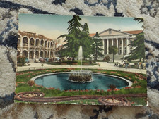 Cartolina colorata Verona Gianni Ferrari giardini della piazza Vittorio Emanuele