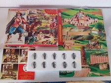 Universal Models 10x miniature