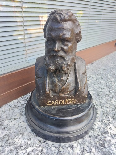 Mezzo busto carducci bronzo - in,