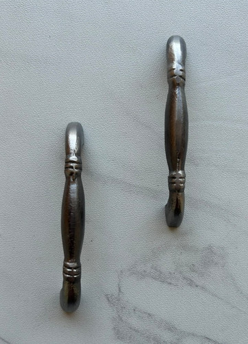 Maniglie estraibili per ante