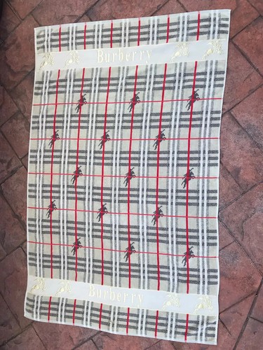 Burberry spell out nova check - burberry,
