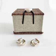 ORECCHINI CERCHIO PARTICOLARI