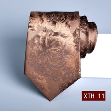 Cravatta uomo classica