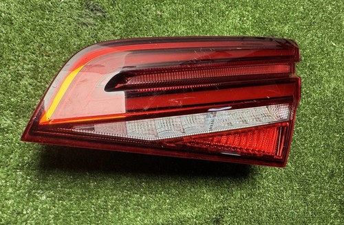 Audi 8v 2018 fanale - ✅,