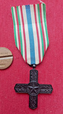 MEDAGLIA MILITARE  / CROCE