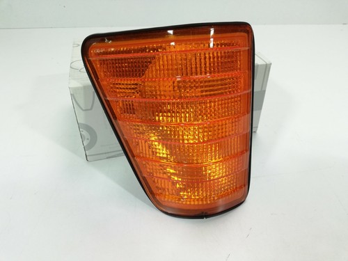 Mercedes 207 410 1977 96 - t1, 207-410