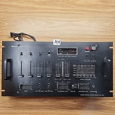 Equalizzatore stereo vintage