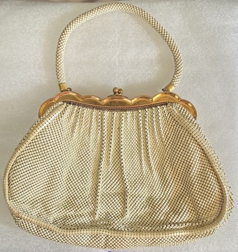 Borsa mano vintage firmata - a,