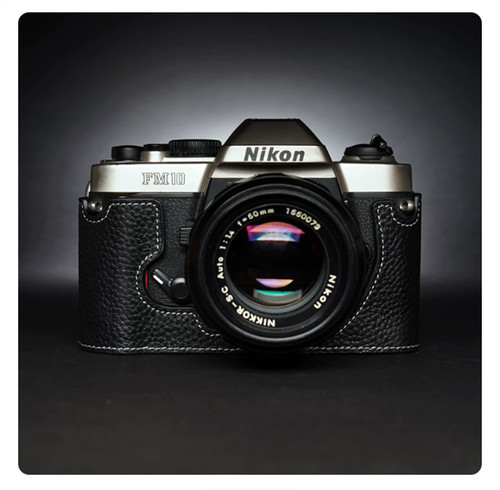 Custodia mezza fotocamera vera