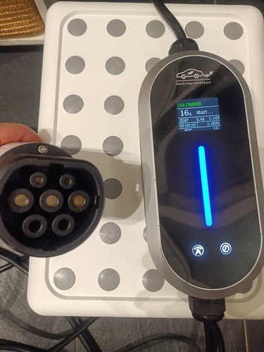 Caricabatteria auto elettrica - caricabatteria,
