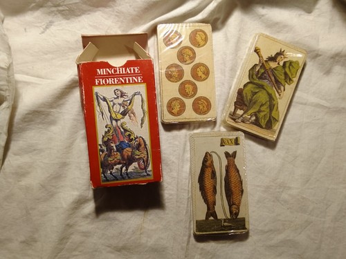 Mazzi carte ancora - carte,
