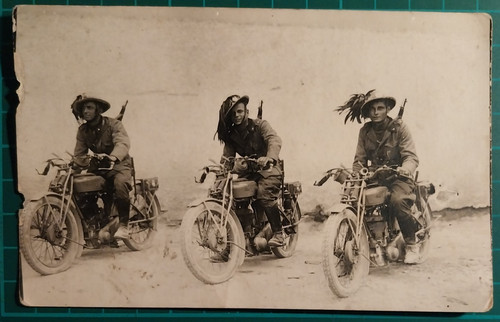 Foto wwi moto - wwi, tre