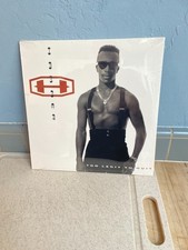 MC Hammer Too Legit to Quit