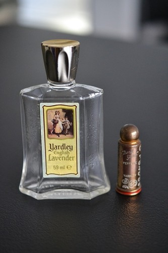 Bottiglie profumo vintage