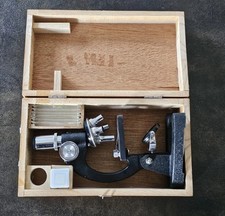 Microscopio vintage Federico