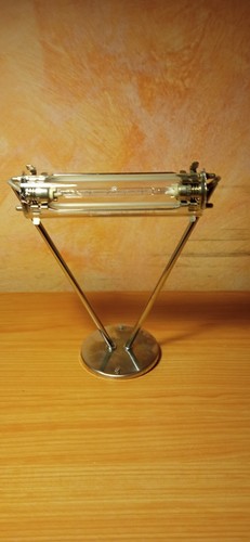 Iconica lampada di - , fontana