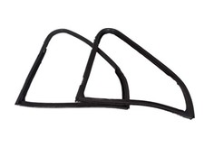 Pair of right/left deflector