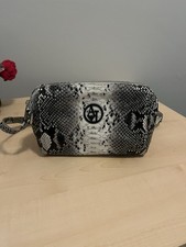 Borsa Armani Jeens Indossata