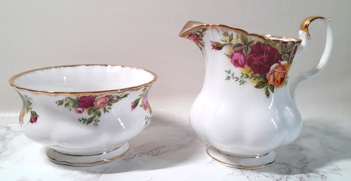 Royal albert old - old, roses