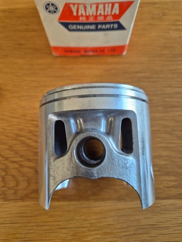 Pistone motore yamaha dt400 - pistone,