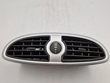 7701208584 BOCCHETTA ARIA CENTRALE CRUSCOTTO per RENAULT CLIO 3A SERIE 1.2 2005
