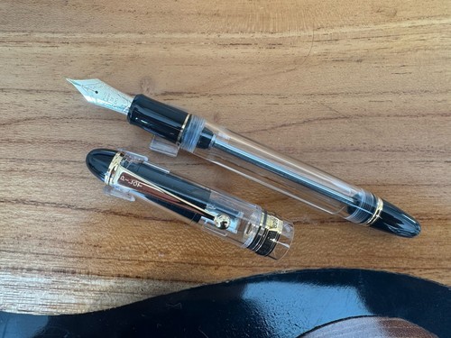 Pilot custom 823 transparent - custom,