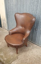 VECCHIA POLTRONA VINTAGE POLTRONA CAMERA POLTRONA PELLE POLTRONCINA H83 L60 P65