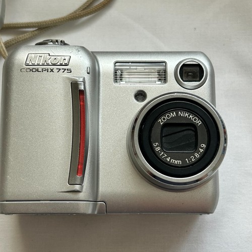 Nikon fotocamera digitale