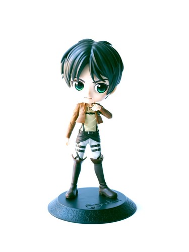 Attack titan eren jaeger - on,