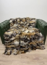 Coperta in pelliccia di volpe