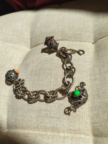 Bracciale vintage con ciondoli - vintage,