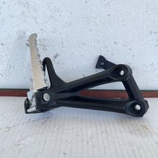 pedana posteriore originale destra completa YAMAHA MT 09 2014 STREET RALLY