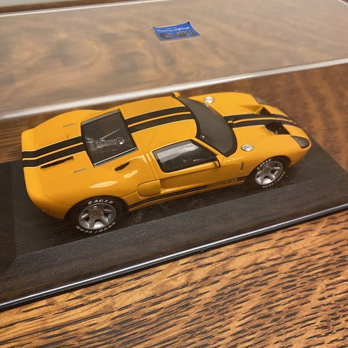 Minichamps 2004 ford 100 - ford, gt