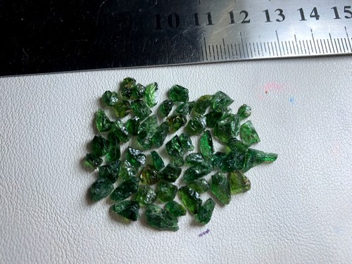 Crt rough natural green - rough,