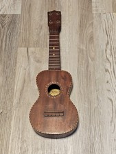 ANTICO UKULELE HAWAIANO VINTAGE CON ETICHETTA REALIZZATO PER B.L.&R. N.Y.