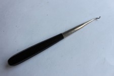 Antico strumento dentistico
