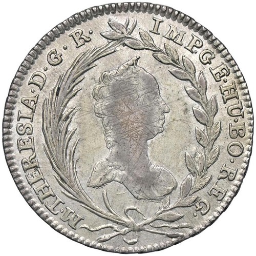 R82 002 austria maria - -,