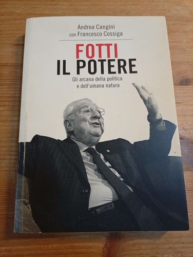 Fotti potere a - potere,