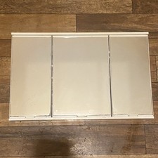 Mobiletto porta medicinali