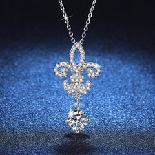 Collana con ciondolo corona