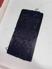 Borsetta Pochette Nera E Pizzo Catenella