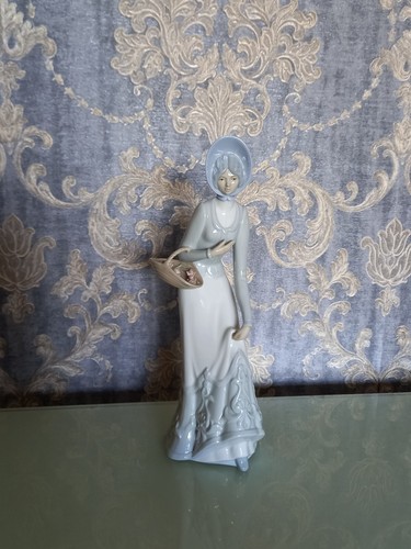 Statuina spagnola porcelanas - statuina,