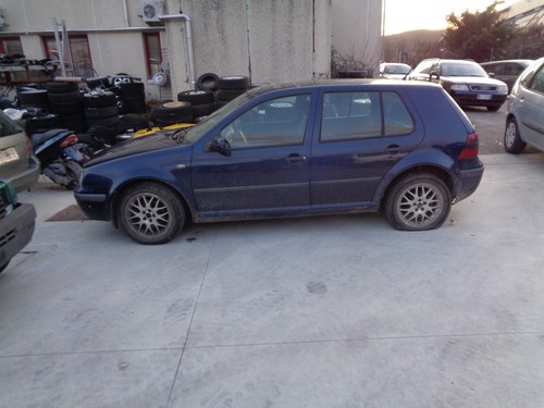 Ricambi usati golf blu - vw,
