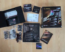 Scheda madre MSI MEG Z390 GODLIKE + processore Intel i9 9900K