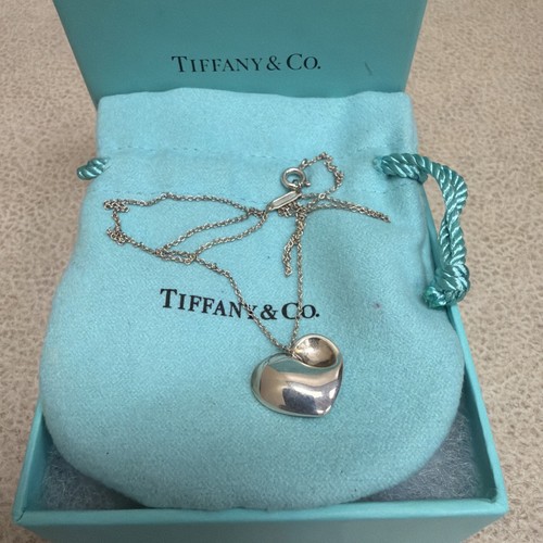 Collana con ciondolo cuore