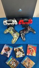 PS4 PRO 1 TERA + 4 JOYPAD + 5 GIOCHI + VENTOLA SUPPORTO/CARICA JOYPAD