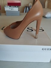 Décolleté spuntate Guess, colore beige numero 35