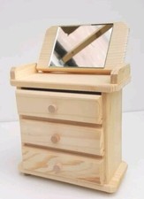 Cassettiera mobile per bambole