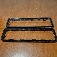 Microsoft Xbox 360 S Console 1439 bordo superiore e inferiore cornice nera